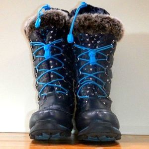 Girls Snow Boots water proof, Lands End, Navy Blue faux fur, sherpa inner lining